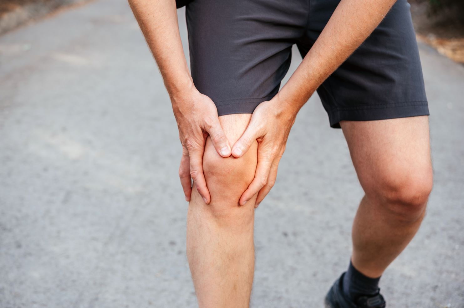 Tanda-tanda dan gejala Runners Knee (Sindrom Kesakitan Patellofemoral)